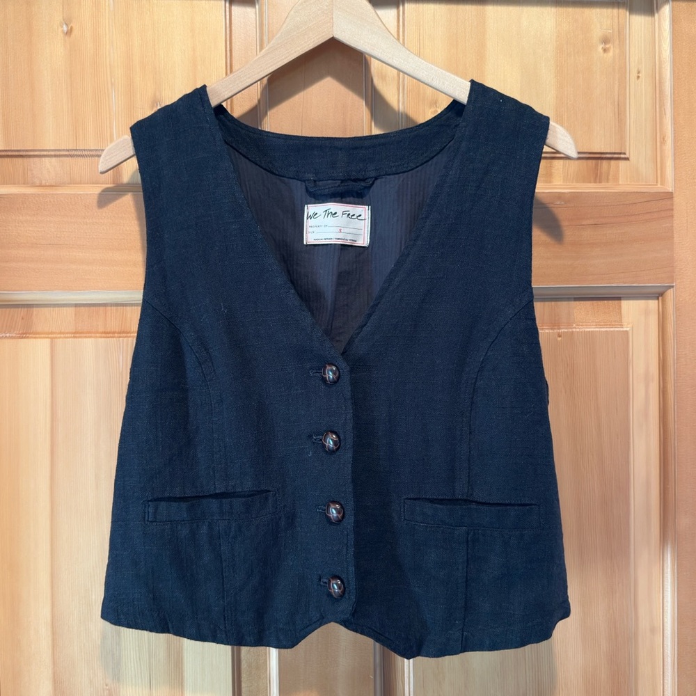NWOT We The Free People Black Linen Vest Top Small